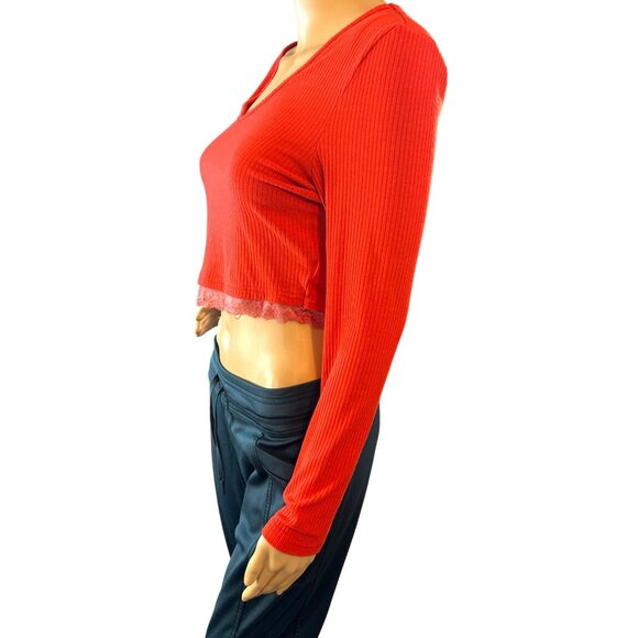 Womens Long Sleeve Ribbed Cropped Top Medium Lace Trim Red Y2K Skater - Picture 2 of 4